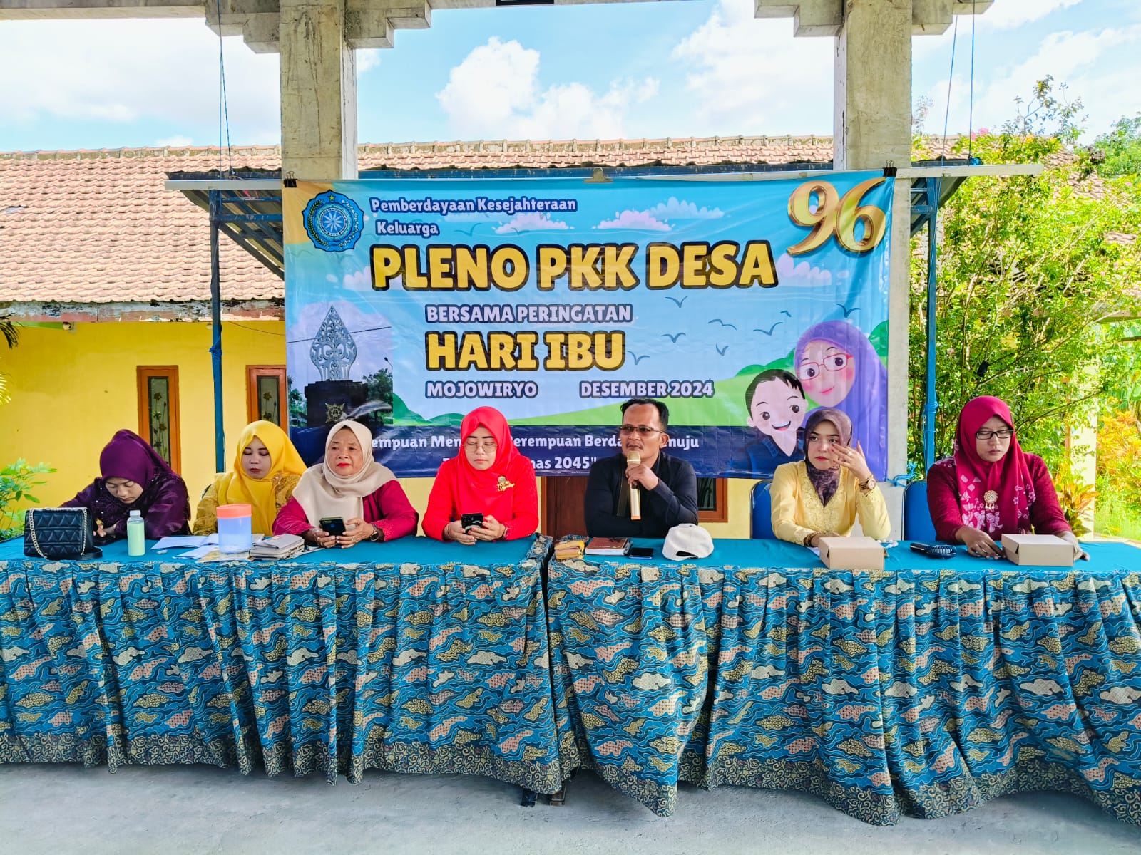 PLENO PKK, dalam rangka memperingati Hari Ibu